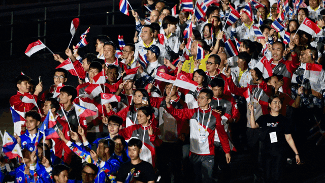 安东内拉晒为蒂亚戈庆生照，举办了一个巴萨主题生日派对