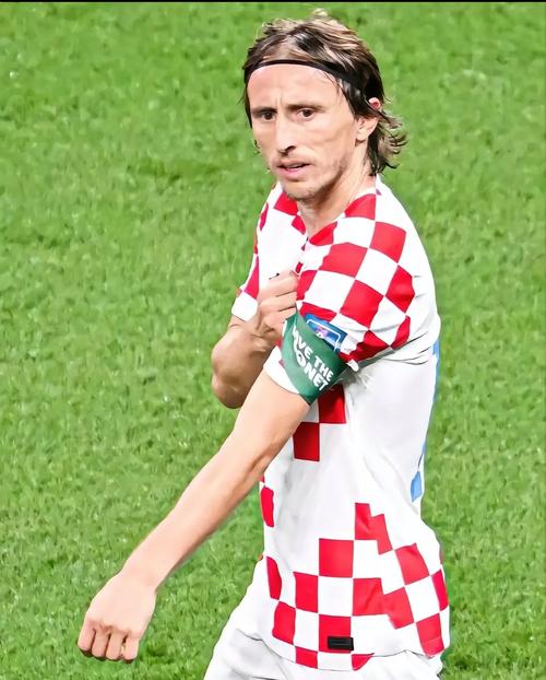 萨基：看好罗马夺得意甲冠军，俱乐部应尽力满足加帅的需求