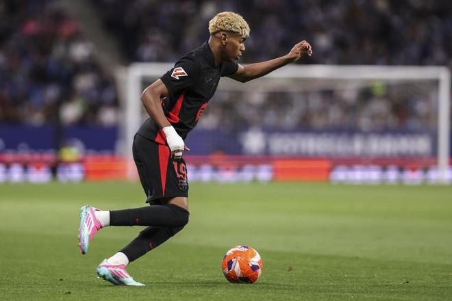 福勒：我认为利物浦会很想念迪亚斯，他可以破解密集防守