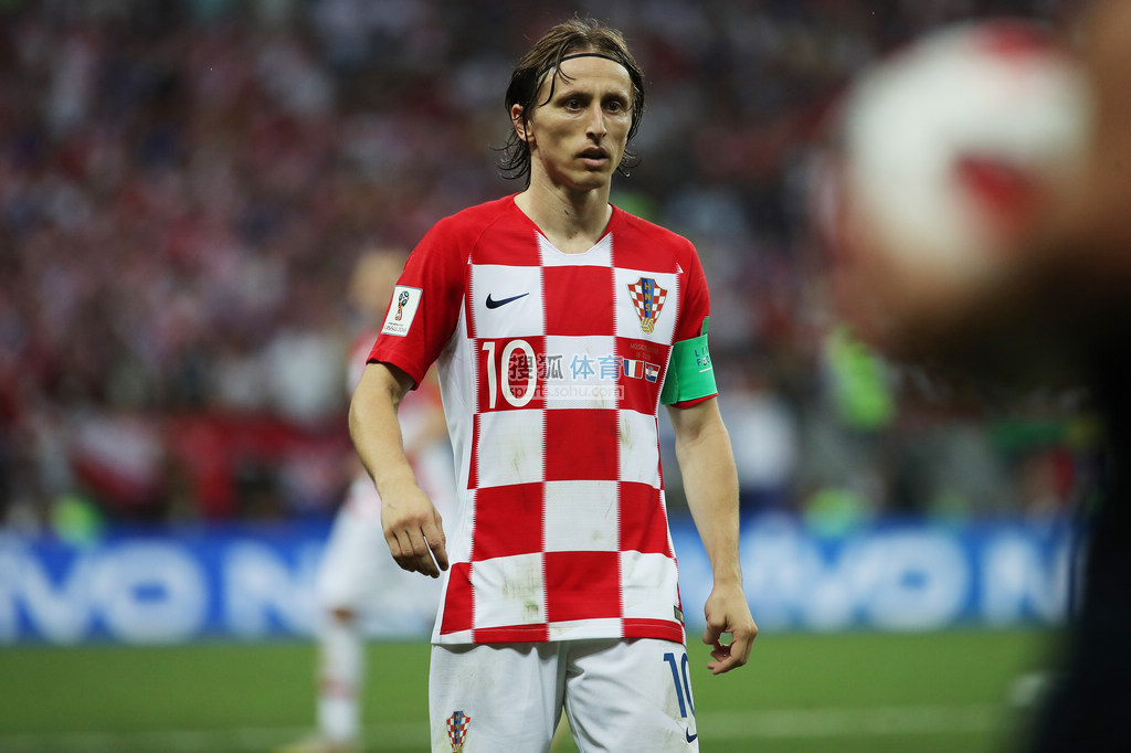 2026世界杯分组抽签结果出炉：强队云集的死亡之组来袭！